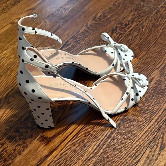 kate spade White with Black Polka Dot Bow Sandals with Block Heel - Picture 4 of 5